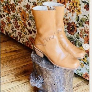 Mabel & Moss Ojai Walnut Bootie SZ 8